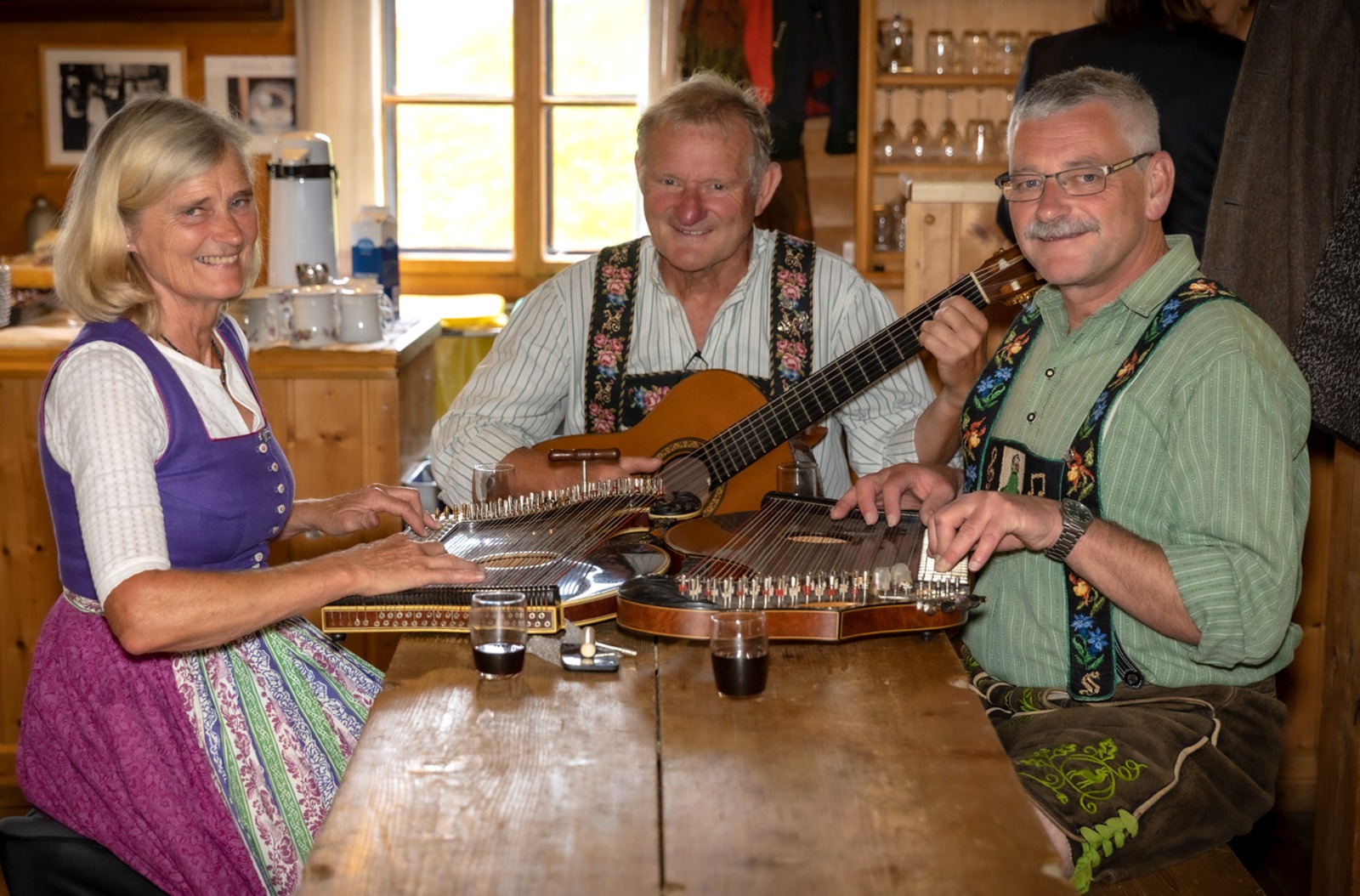 Wackersberger Zithermusi - Bodenständige Volksmusik